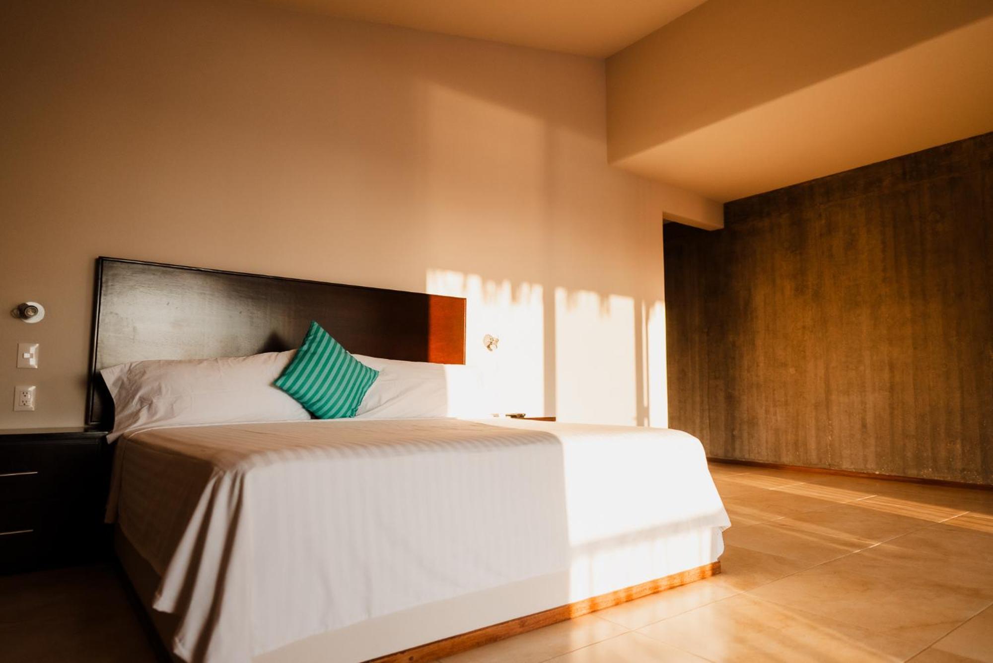 Hotel Portofino Barra de Potosi Екстер'єр фото