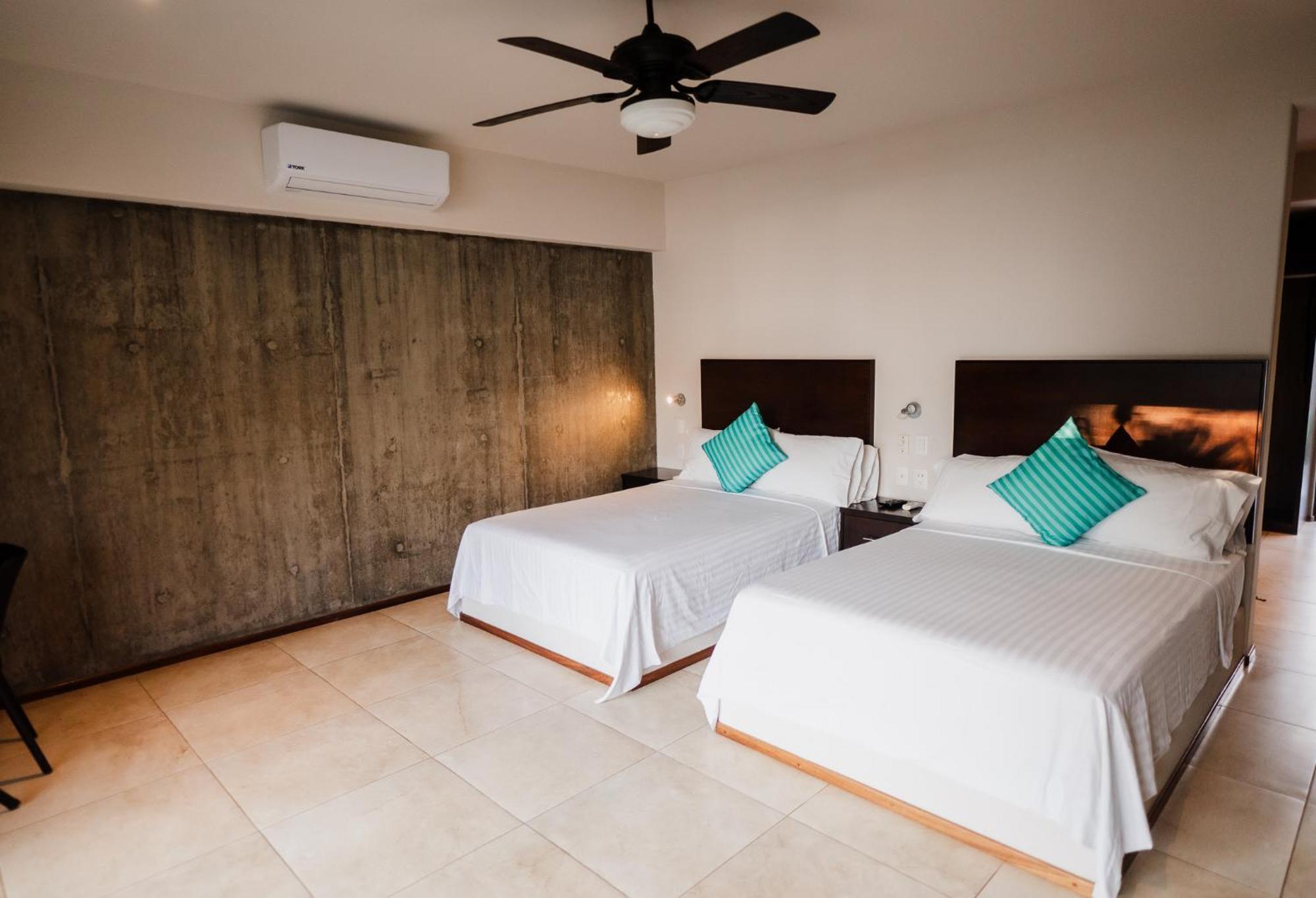 Hotel Portofino Barra de Potosi Екстер'єр фото
